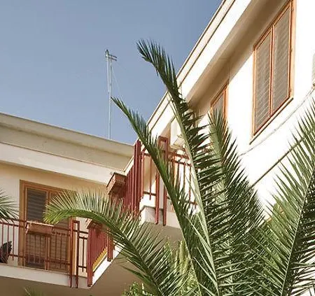 Marinella Apartamento *