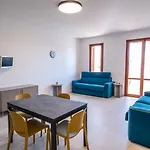 Marinella Apartment *
